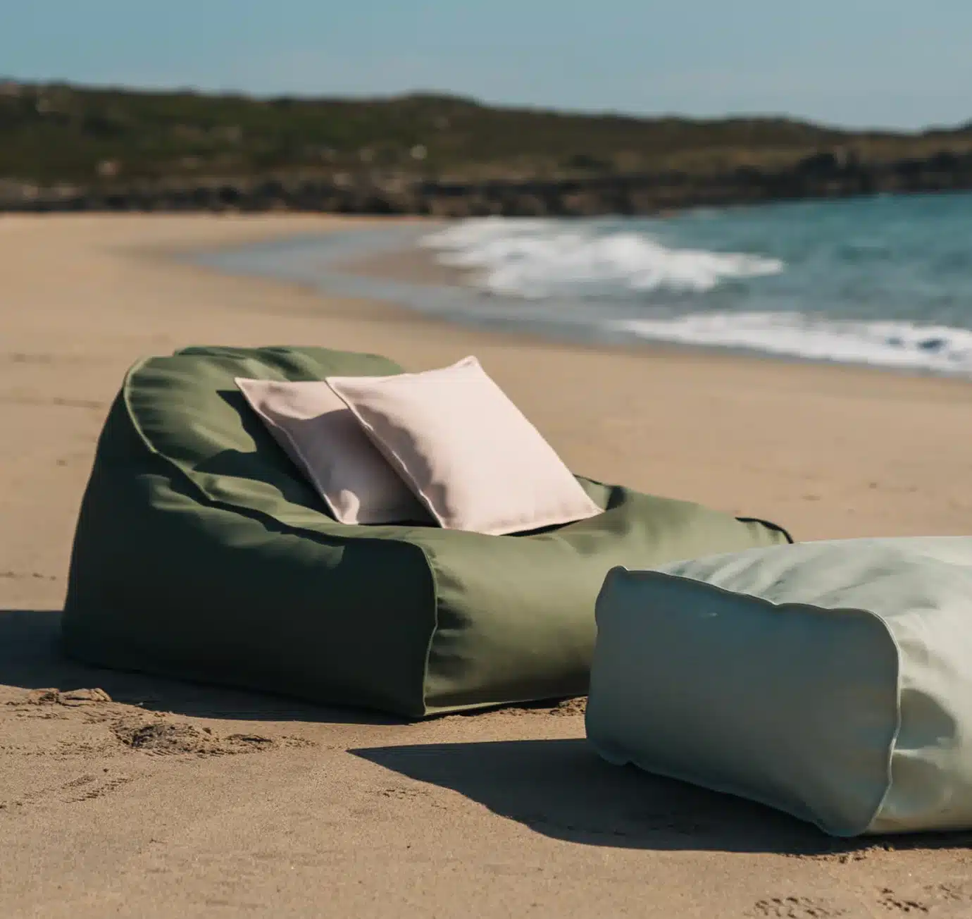 203428-203408_1380x1304 203428-203408_1380x1304